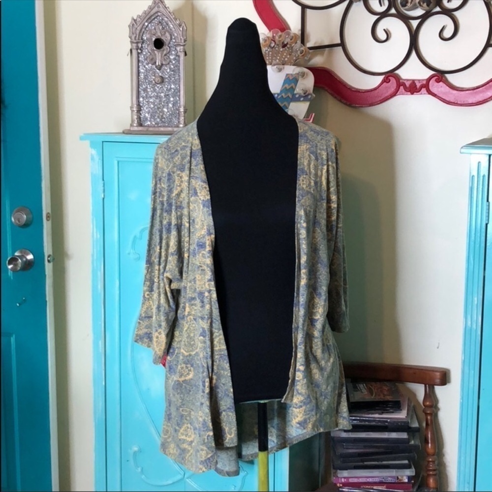 Lularoe Small Kimono